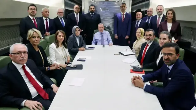 cumhurbaskani erdogandan baris zirvesi donusu net mesajlar gazzedeki gorev gucunde mehmetcik yer alacak mi rqPvShwd.webp