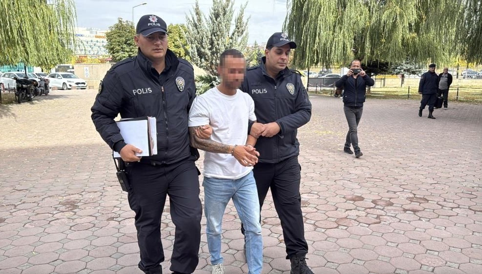 sivasta sehit babasina hakaret eden otobus soforu serbest zYbD4iEH.jpg