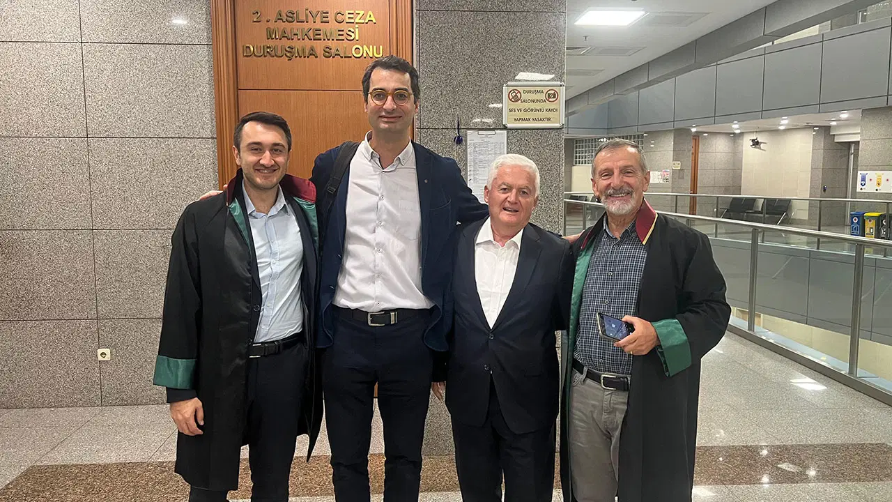 yazarimiz baris terkoglu ve emekli asker ahmet zeki ucoka acilan davada erteleme karari AO9IxG7T.jpg