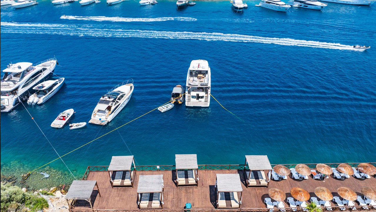 Bodrumda tatilin hesapli adresi deniz ucretsiz lahmacun 250 tl MFalav7F